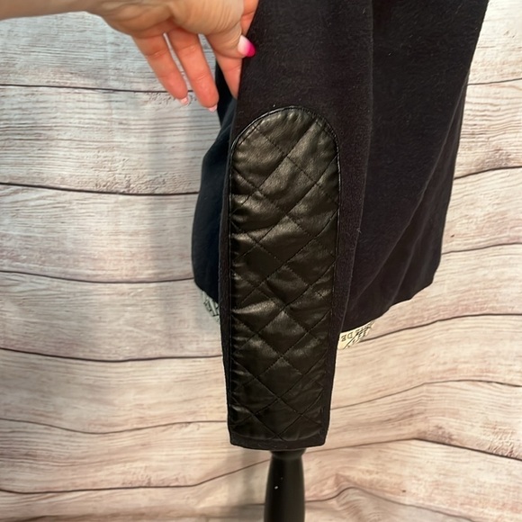 J. McLaughlin Sweater Faux Leather Elbow Pads Trim Black Size XS Vegan - Picture 4 of 9